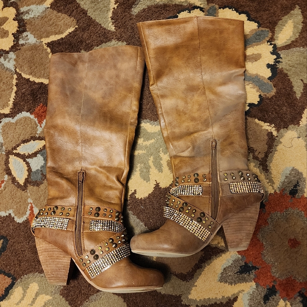 Not Rated Heeled Boots